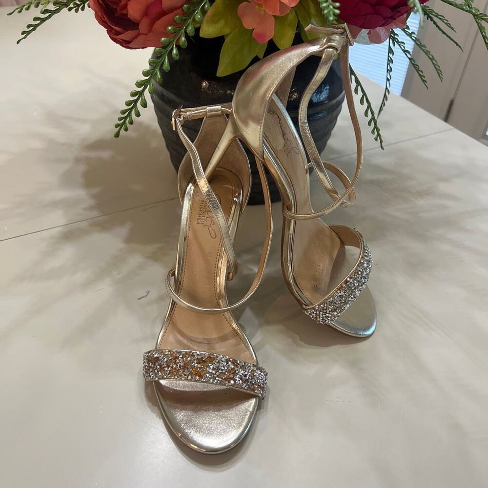 Jewel Badgley Mischka Women's Embellished Strappy Heels Metallic Silver Size 8